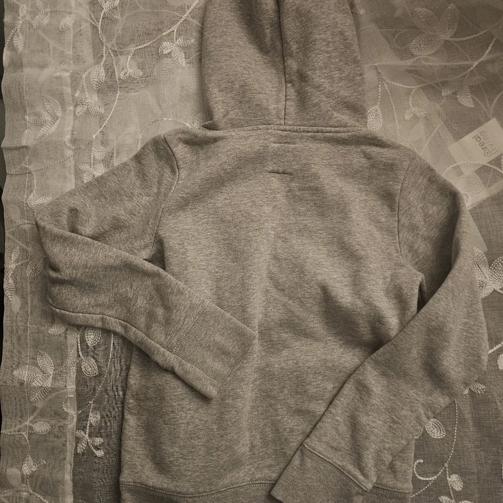 GAP kids hoodie size 8(M) cozy casual seasonal fashion